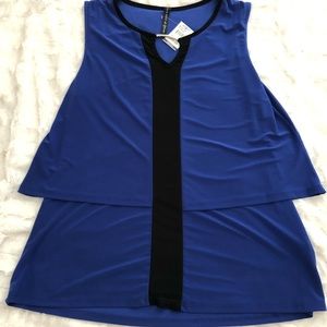 Tiffany and Grey women’s top. Never worn🌺